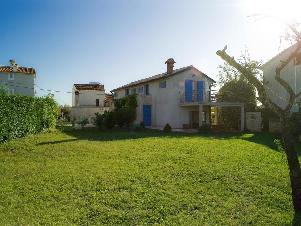 Apartments Ivas Zambratija  Zewnętrze zdjęcie