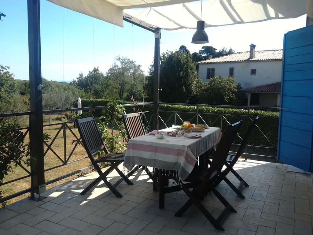 Apartments Ivas Zambratija  Zewnętrze zdjęcie